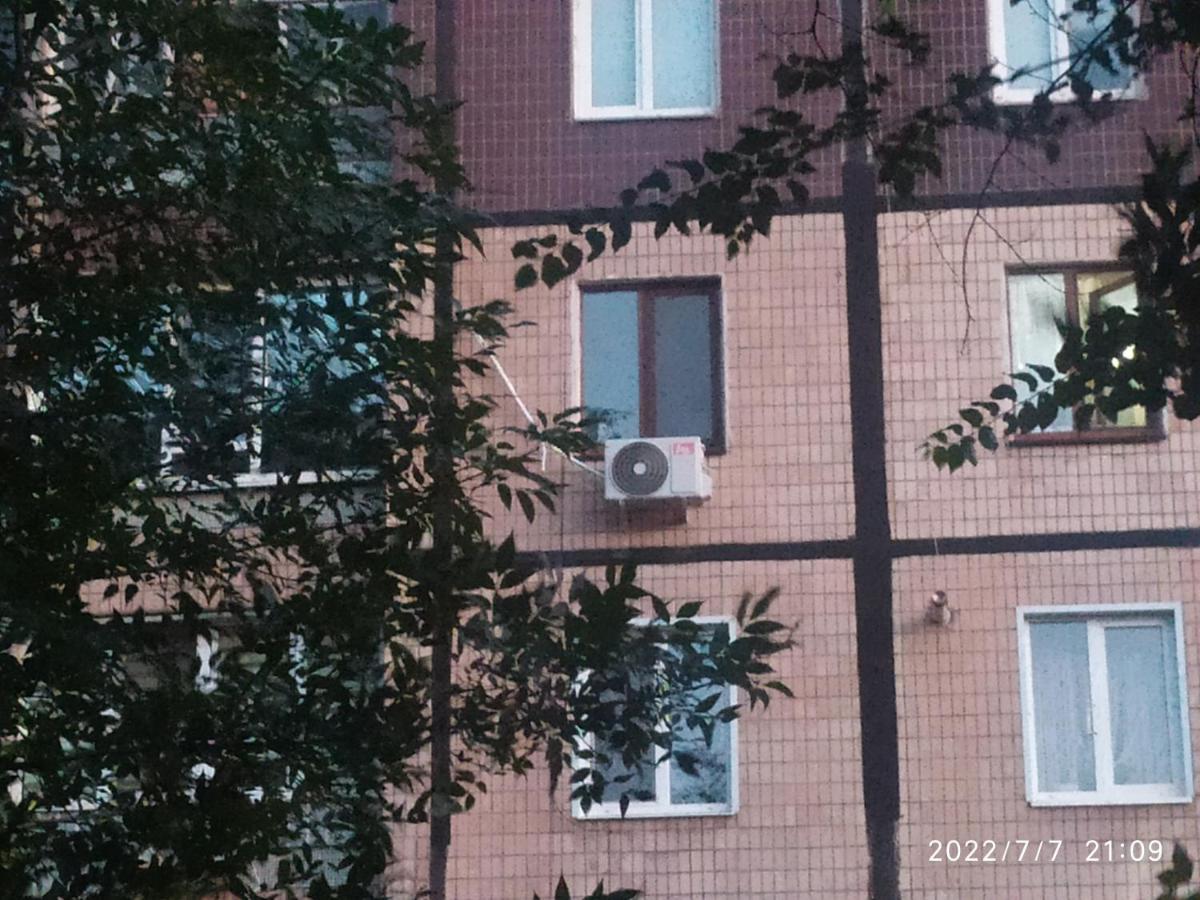 3х комн апартаменты в районе КРЭС Сичеславская Покровский район Кривой Рог Экстерьер фото