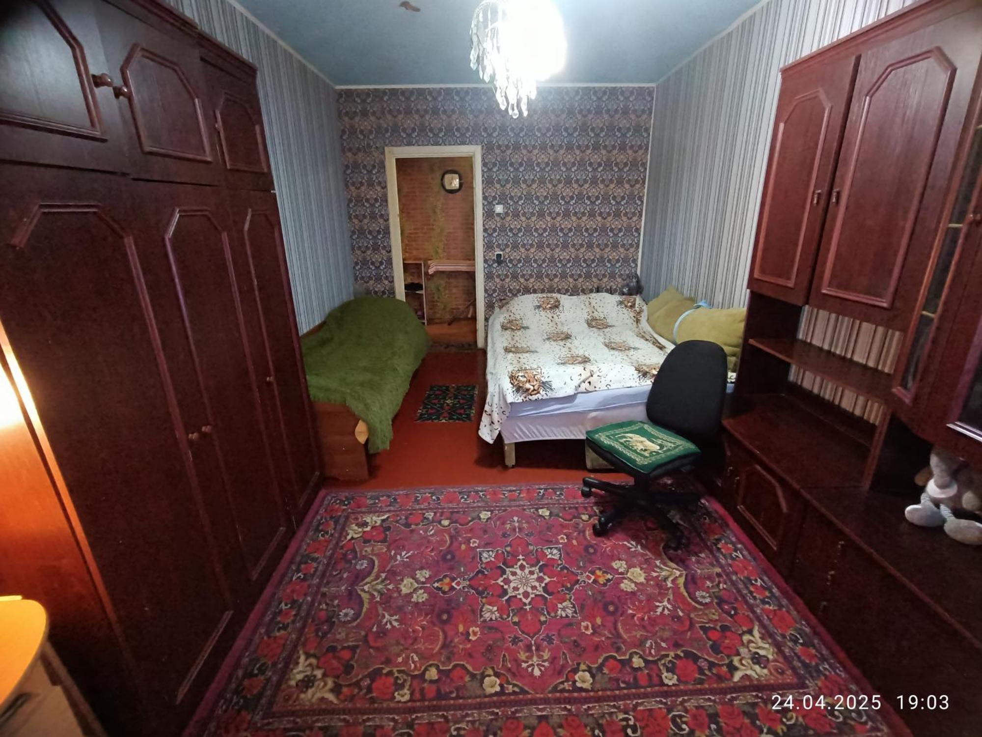 3х комн апартаменты в районе КРЭС Сичеславская Покровский район Кривой Рог Номер фото